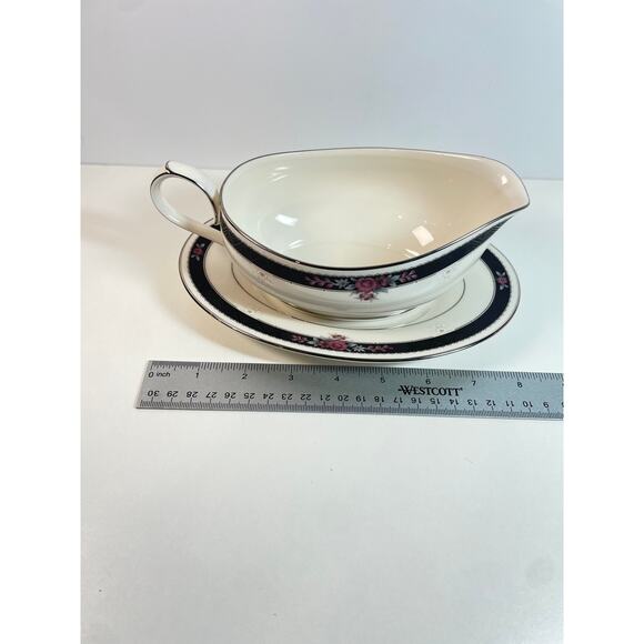 Vintage Noritake Ivory China Etienne 7260 Gravy Boat Bowl with Matching Plate - Picture 12 of 13